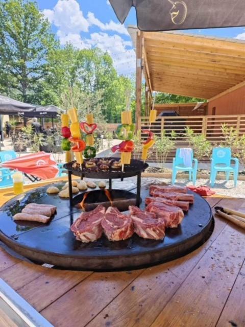 Camping Paradis La Marmotte Ax-les-Thermes Buitenkant foto